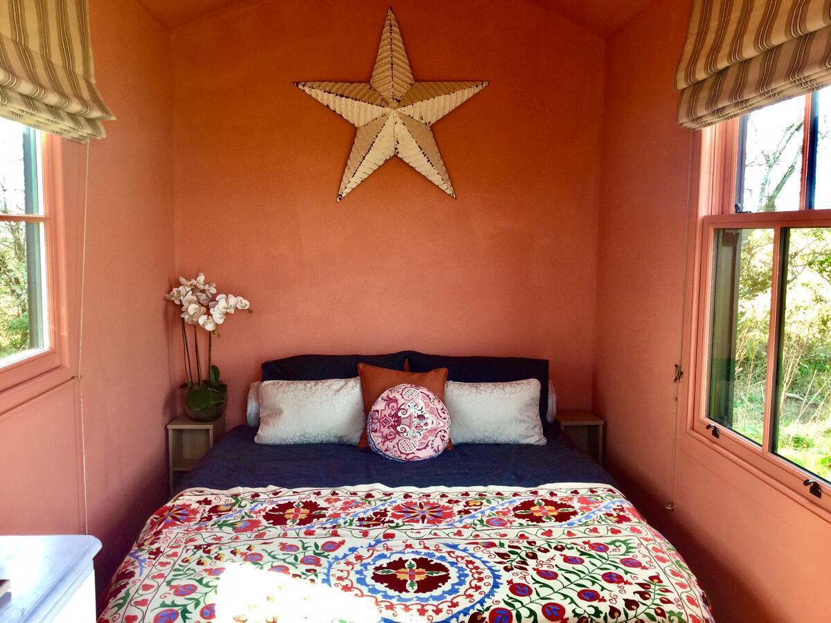 The Oaks Glamping - Pips Cabin Colkirk Dış mekan fotoğraf